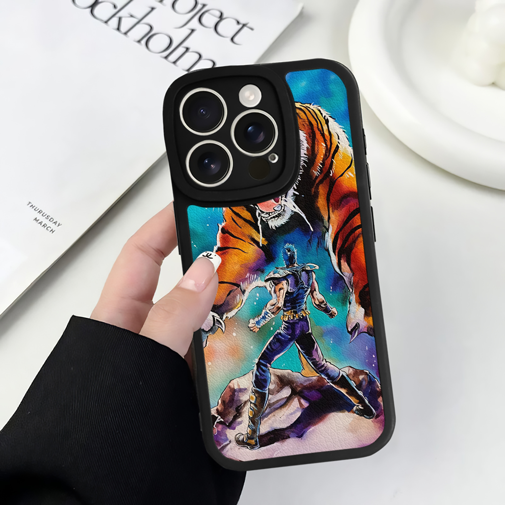 （画像用） 北斗の拳 Fist of the North Star 【iPhone 16シリーズ対応】シリコンスマホケース（レザー調） 材質：シリコン